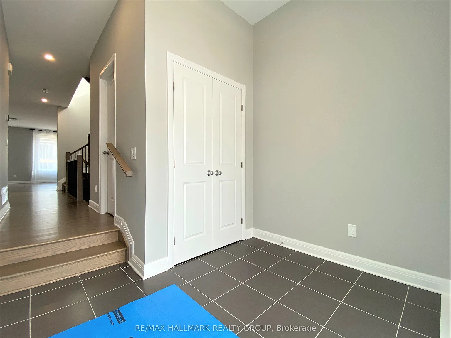 3 bed, $3,600 — Photo 4