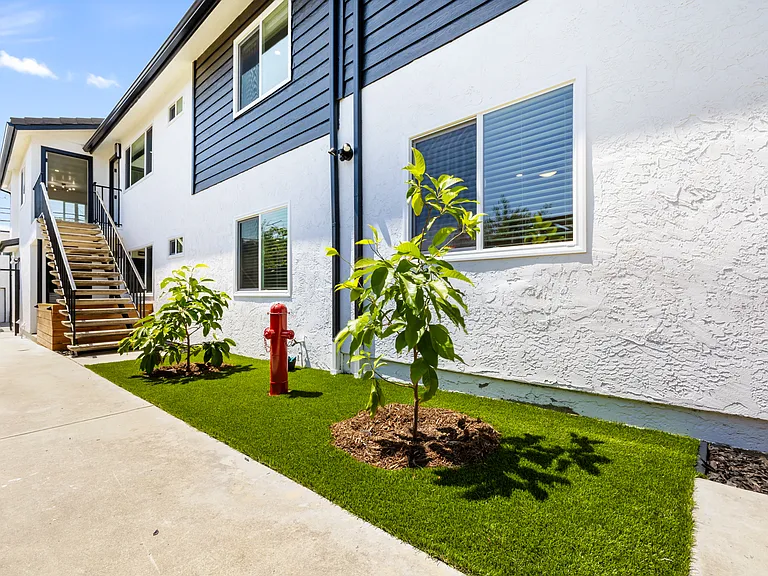 4162 Arizona St #1 — Photo 13