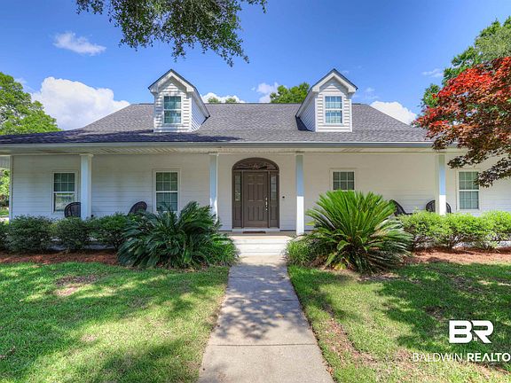 2nd image of 27192 Creekwood Dr