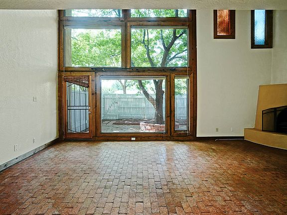 4th image of 3244 La Avenida De San Marcos