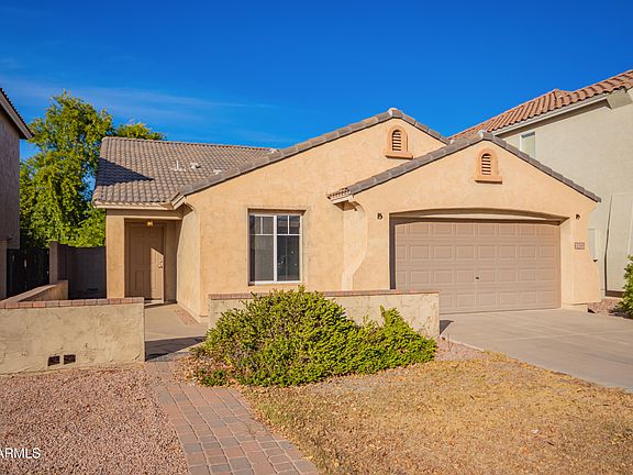 2nd image of 4700 E MEADOW CREEK Way