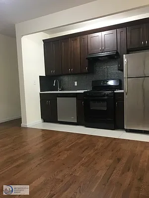 Rented by Metropolitan Property Group | media 1