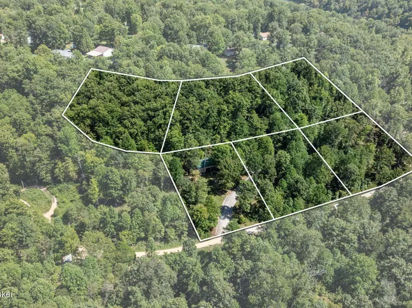 585 Trailwoods Dr, Leitchfield, KY 42754