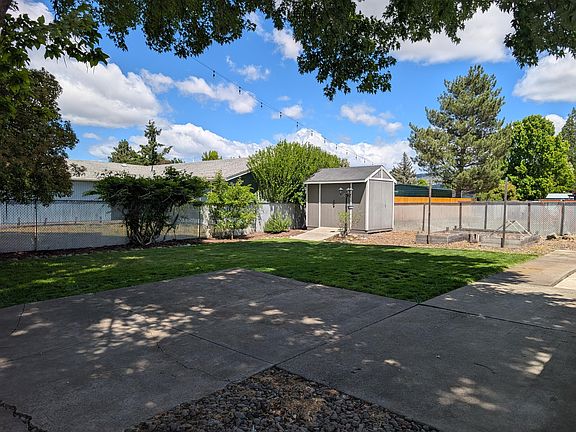 3rd image of 2299 Delta Waters Rd