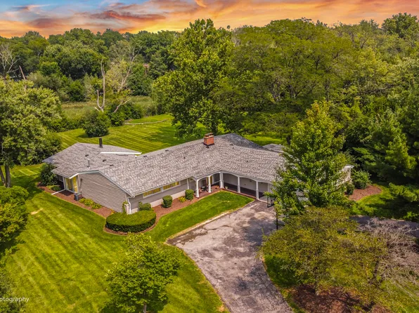 26 Graymoor Ln, Olympia Fields, IL 60461
