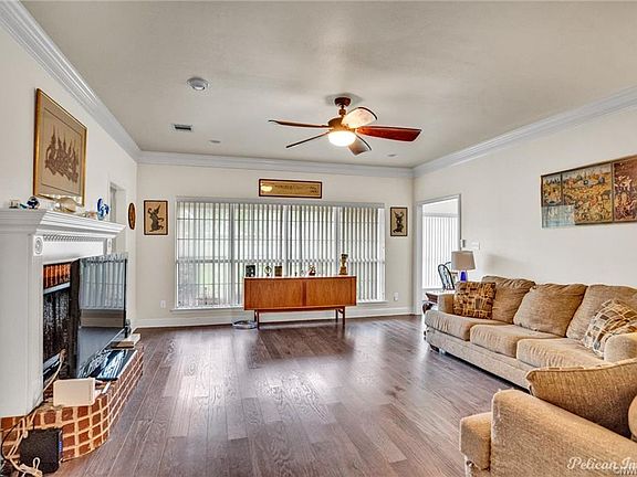 3rd image of 6106 Richmond Dr