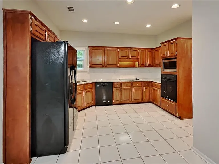 1240 Cedar Brook Dr — Photo 5