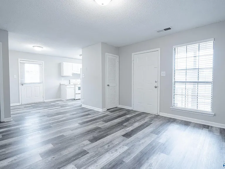 351 Gillespie Rd — Photo 3