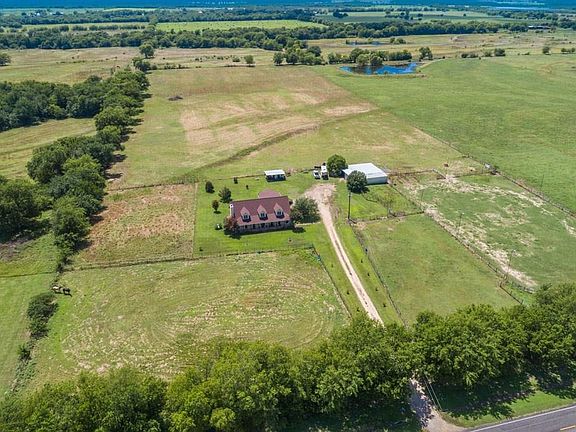 3rd image of 1692 Farm Road 2653 S