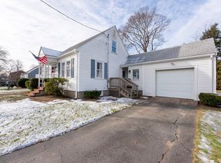 10 Shetland Rd, Danvers, MA 01923