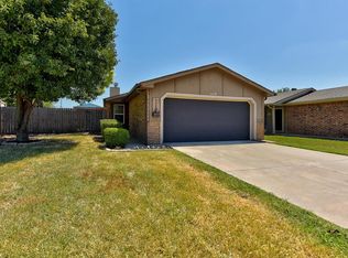 1119 SW 20th St, Moore, OK 73170