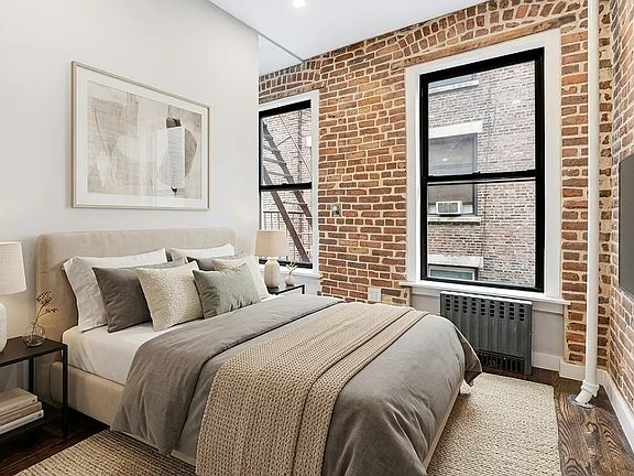 4th image of 228 8th Ave APT 10