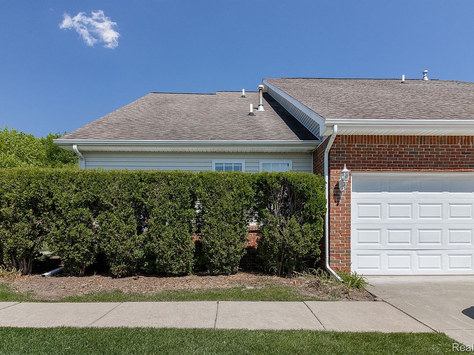 1st image of 10207 Sunrise Dr #C