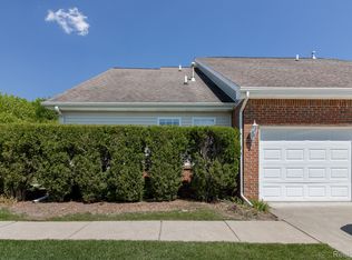 10207 Sunrise Dr #C, Grand Blanc, MI 48439