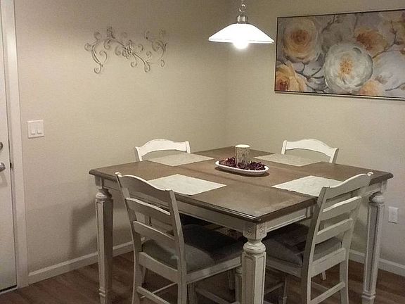 5th image of 20720-20770 NE Empire Ave #20-270