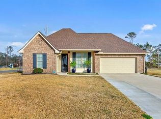 244 Pipers Ln, Sulphur, LA 70665