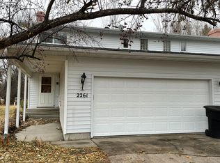 2261 Springbrook Ct, Grand Forks, ND 58201