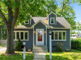 22 Grove St, Westford, MA 01886
