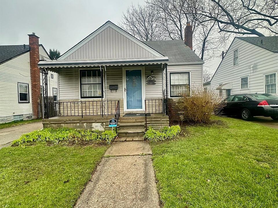 1st image of 22127 Firwood Ave