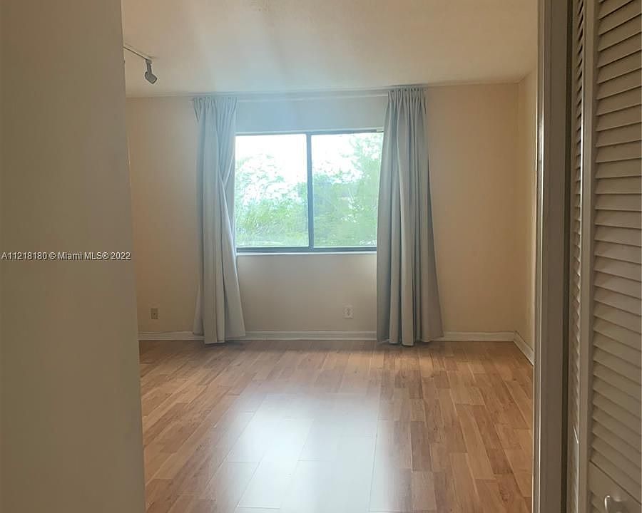 1st image of 16511 Blatt Blvd APT 204