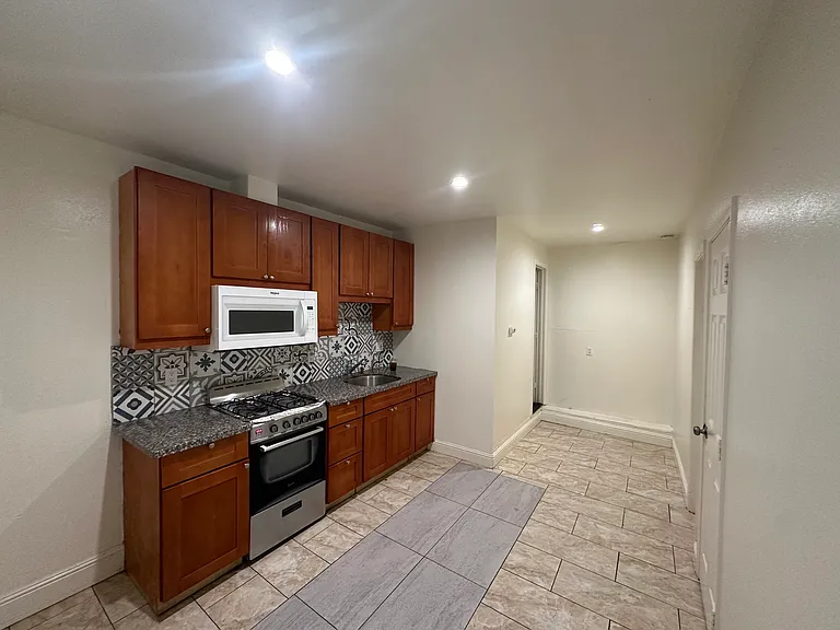 1467 Mount Lassen Dr #ADU — Photo 4