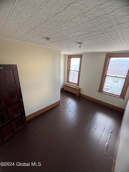 2nd image of 37 North Street