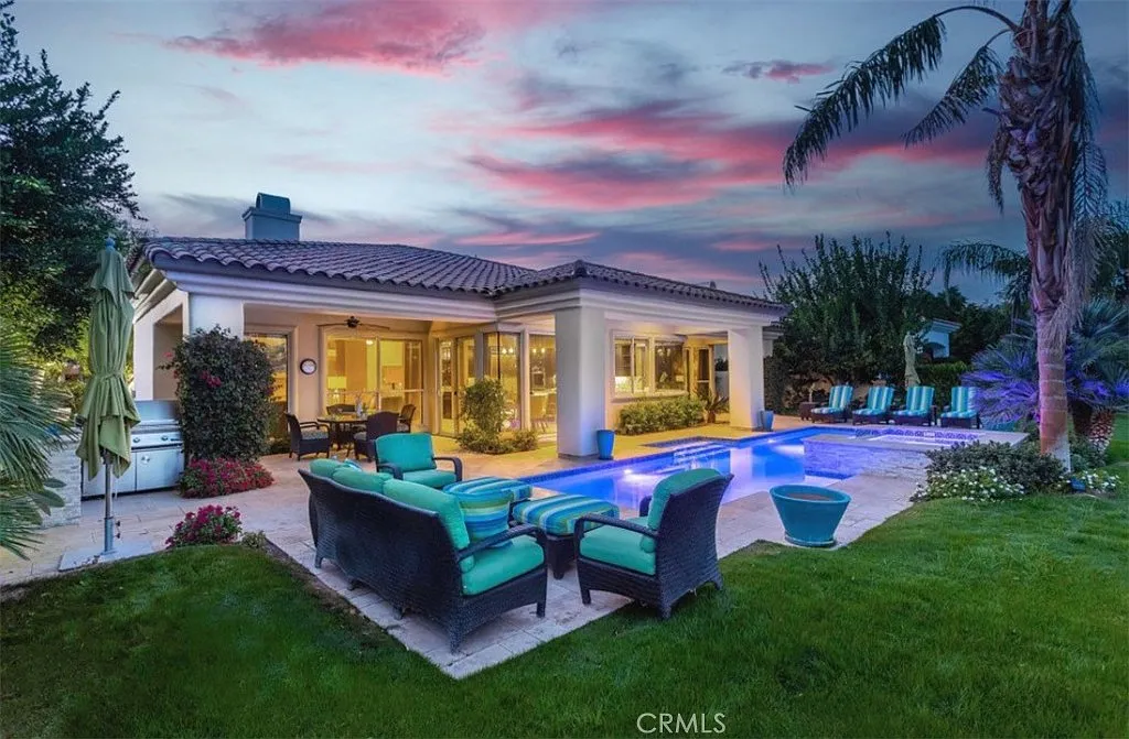 3 bed, 3.5 bath, 3100 sqft, $13,000 — Photo 2