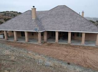 1224 Westlake Dr, Palmdale, CA 93551