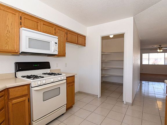 3rd image of 11431 E 24th Pl