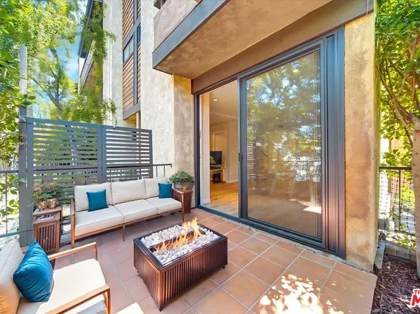 1328 S Bundy Dr APT 1, Los Angeles, CA 90025