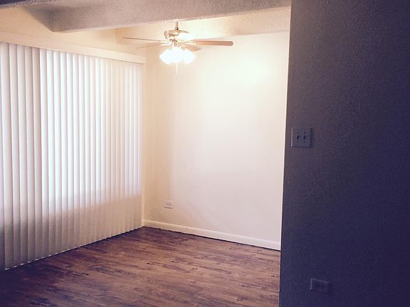 2nd image of 257 N Pearl St