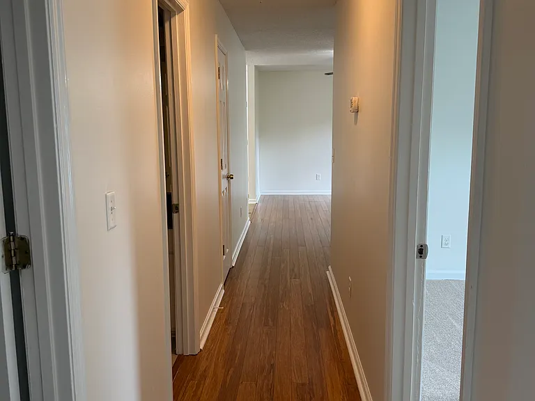 106 Lindsey Ct NE — Photo 9