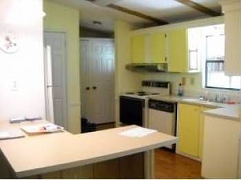 2nd image of 6121 SW 57th Ct