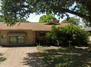 747 Quinette Dr, Seagoville, TX 75159