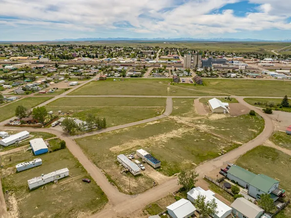 Alpine Ave, Cut Bank, MT 59427