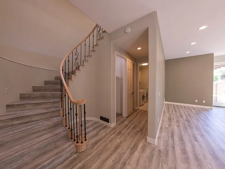 9756 Keeneland Row — Photo 7