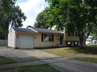 1194 Garth Dr, Kent, OH 44240