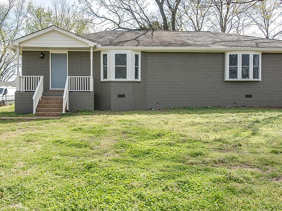 3rd image of 77A Lyle Ln