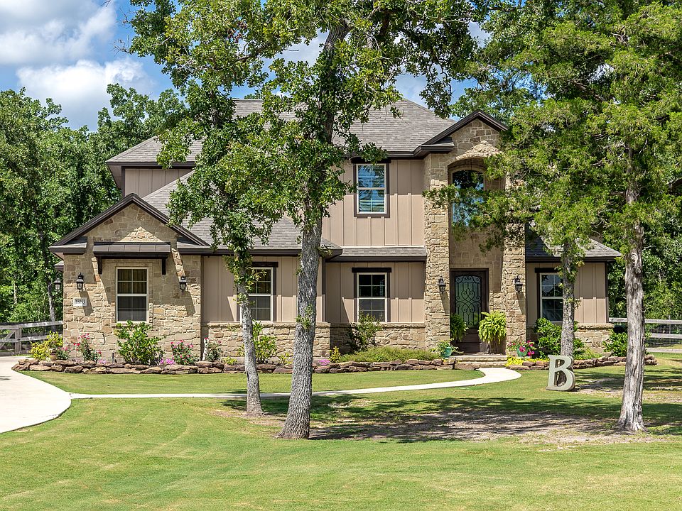 1st image of 18053 Saddle Creek Dr