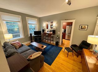 19 Westbourne Ter APT 2, Brookline, MA 02446