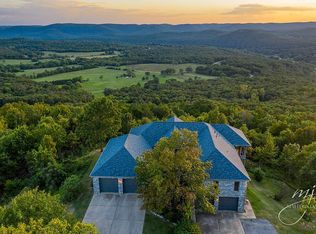 126 Fletcher Pl, Mountain Home, AR 72653