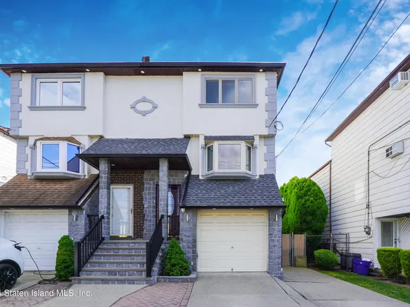 226 Slater Blvd, Staten Island, NY 10305