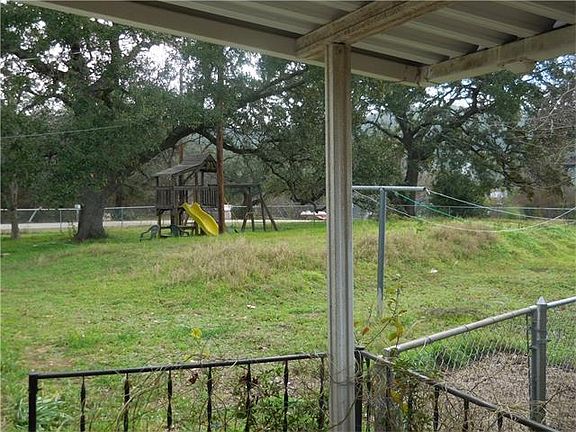 2nd image of 10904 Travis Dr