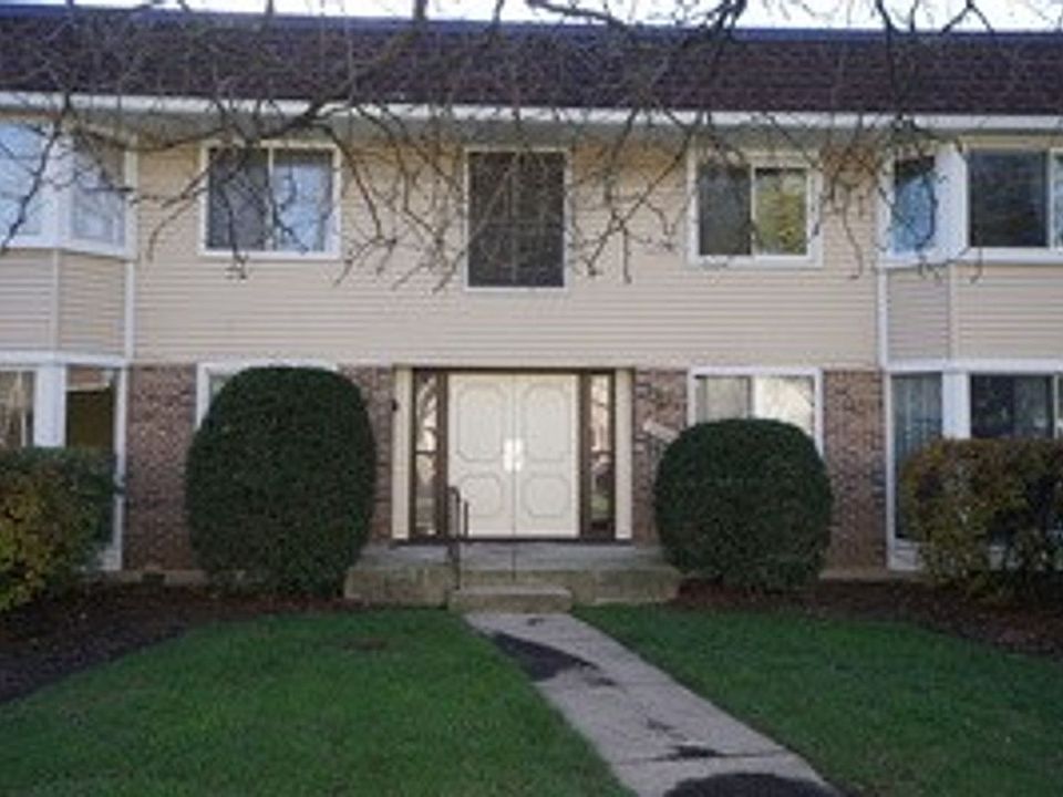 1st image of 3004 Roberts Dr APT 5