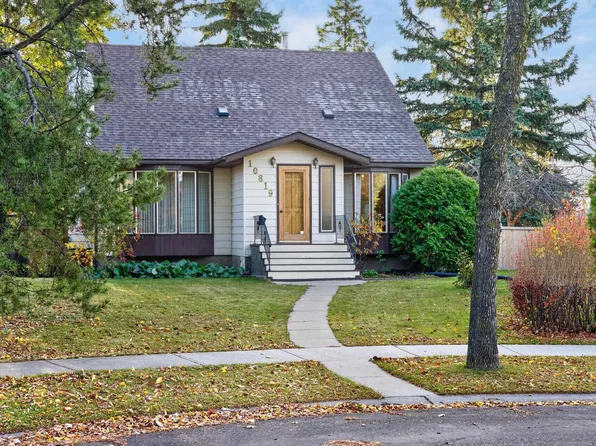 10819 131st St NW, Edmonton, AB T5M 1B3