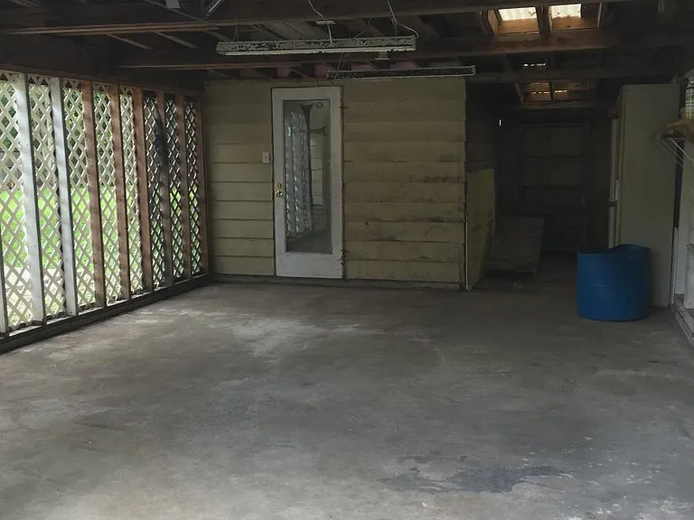 118 E Bayshore Blvd — Photo 3