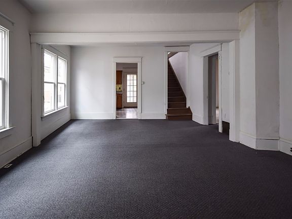 4th image of 508 E Olive St