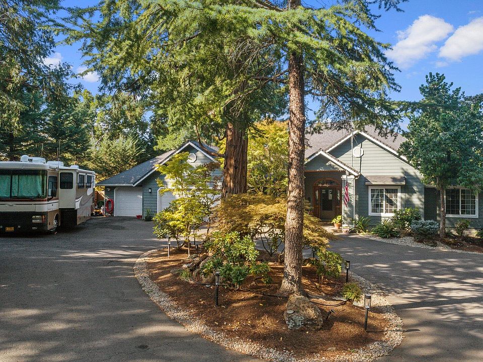 200 Curtis Dr, Grants Pass, OR 97527 Zillow