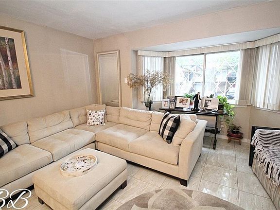5th image of 7268 Royce Pl #174