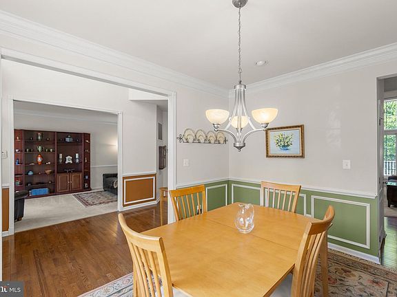 4th image of 337 Canyon Rd